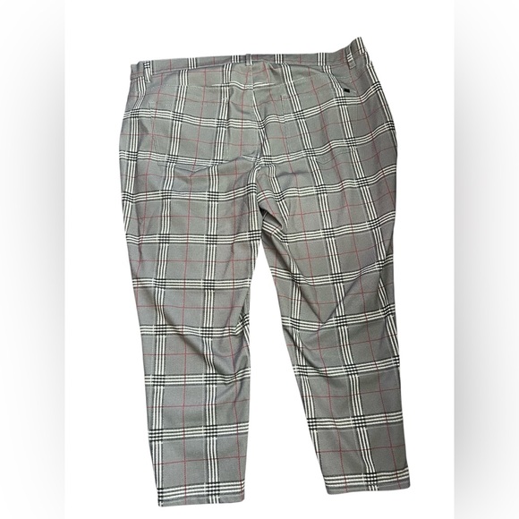 DG2 by Diane Gilman Women’s Suit Gray Plaid Blazer Pants Subtle Red Windowpane - Picture 8 of 12